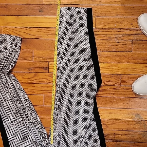 DKNYC Drawstring printed pant size medium. EUC. - Picture 9 of 9